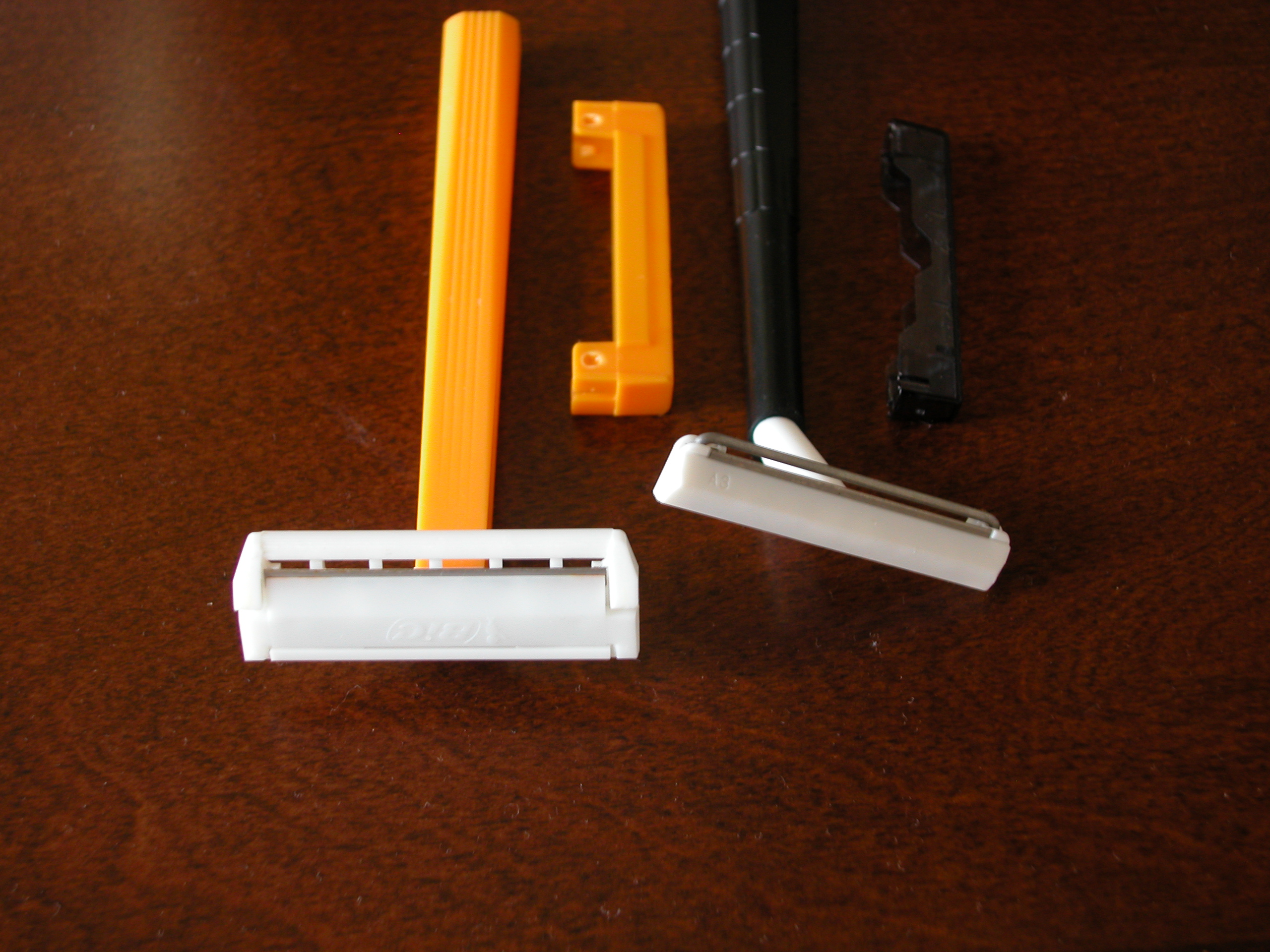 Bic Metal Razor Is Perfect For Your CarryOn Bag Affordable